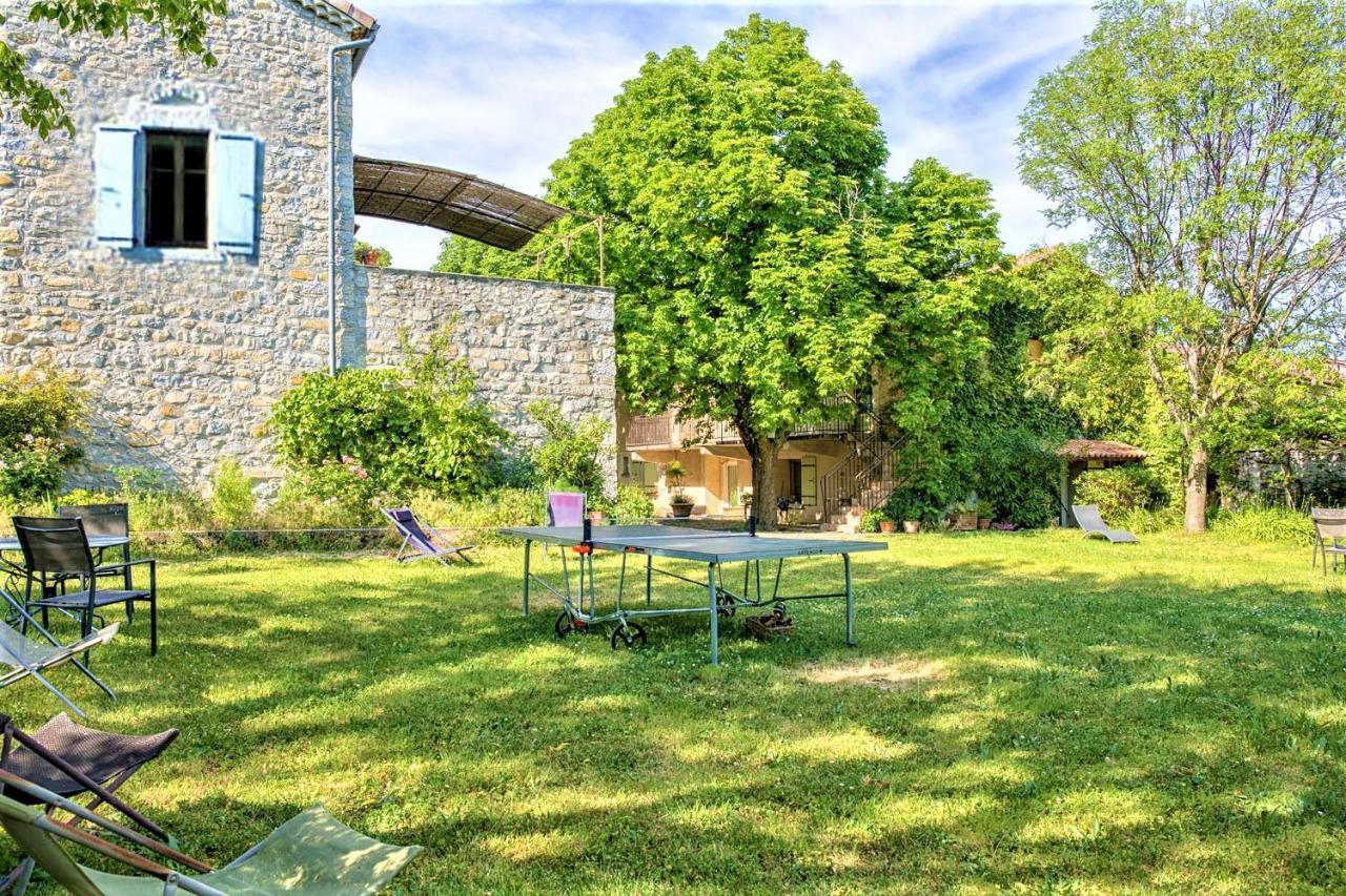 DOMAINE DE LAUDUN Gîte de groupe et chambres d'hôtes Villeneuve-de-Berg Extérieur photo
