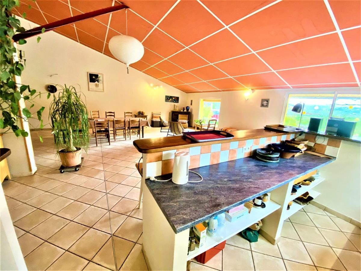 DOMAINE DE LAUDUN Gîte de groupe et chambres d'hôtes Villeneuve-de-Berg Extérieur photo